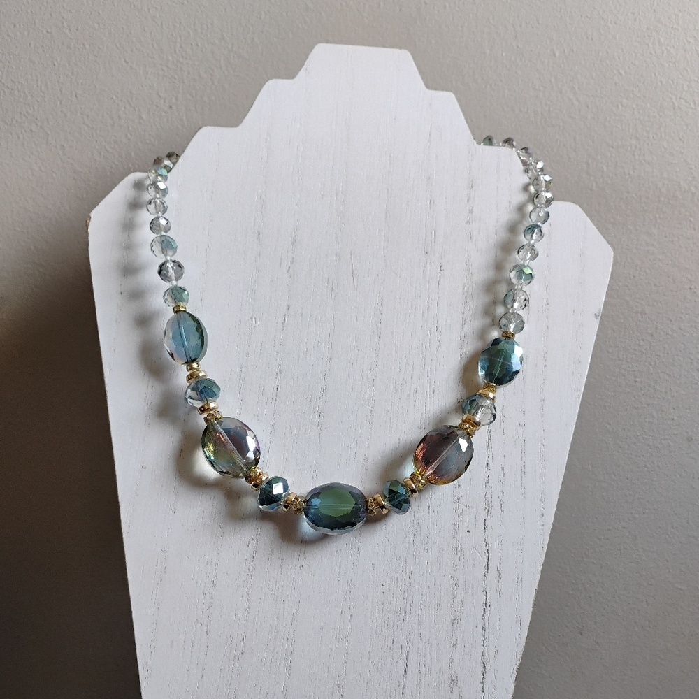 Beautiful Beaded Necklace With Gold Accents